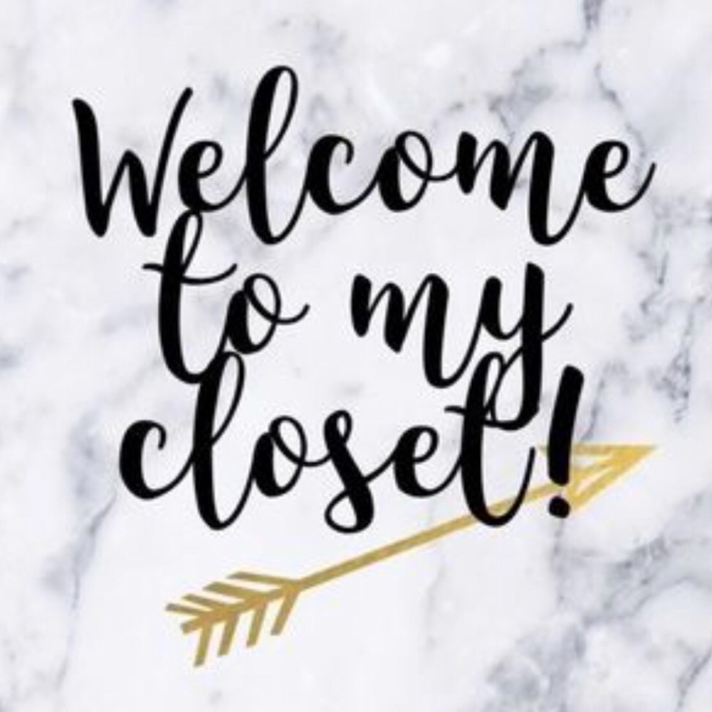 Shop with confidence, I’m a Poshmark Ambassador 2